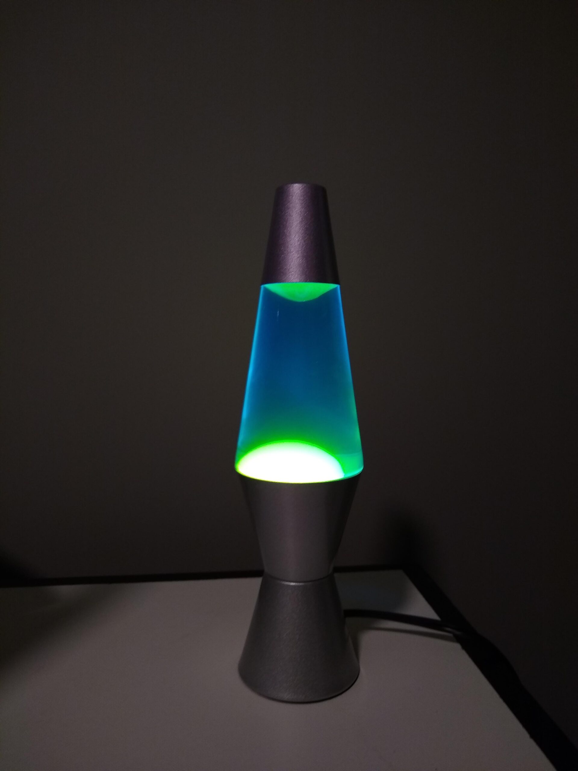 How to Fix a Lava Lamp That Wont Flow